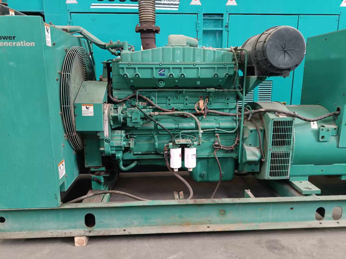 迭部过载会对 600kW 柴油发电机组造成哪些损害？
